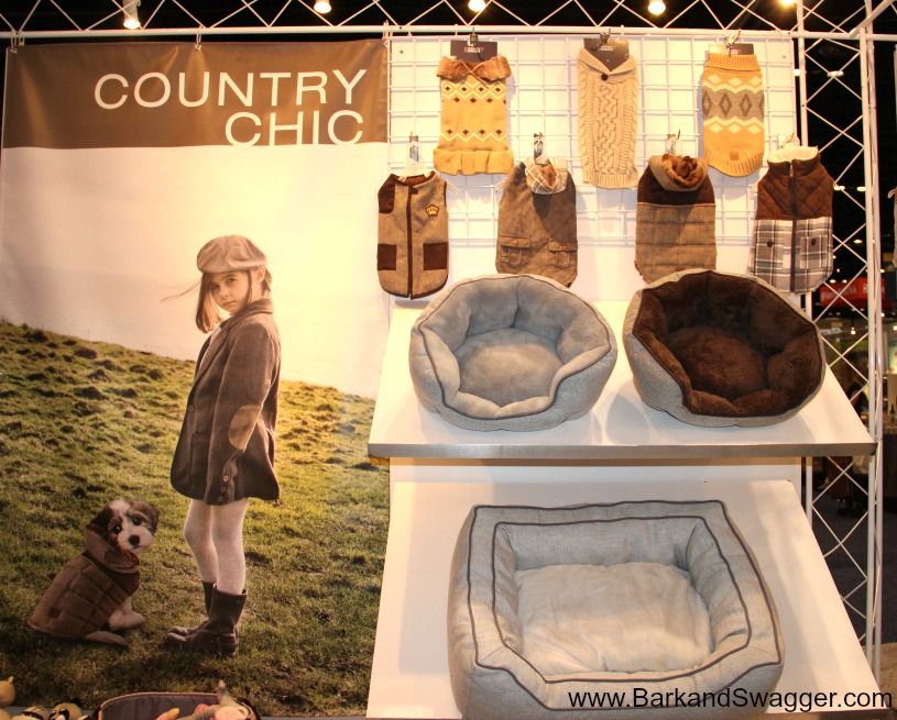 Dogs with style and their parents would love these products. Country chic fashion for dogs. 