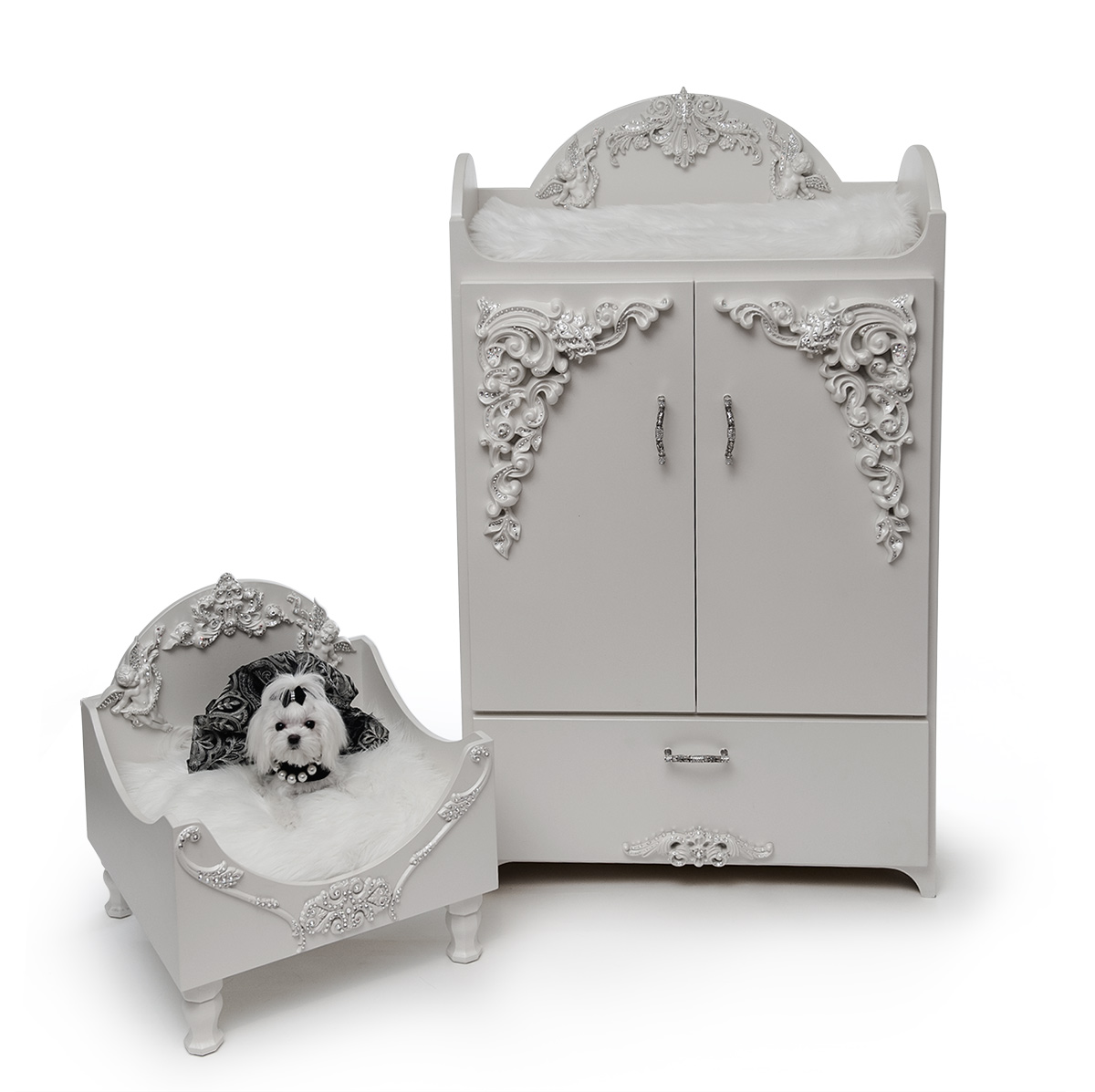 Want to know how to design a space for your dog? Here's my pick for DIY armoire from Yvette Ruta. Love.
