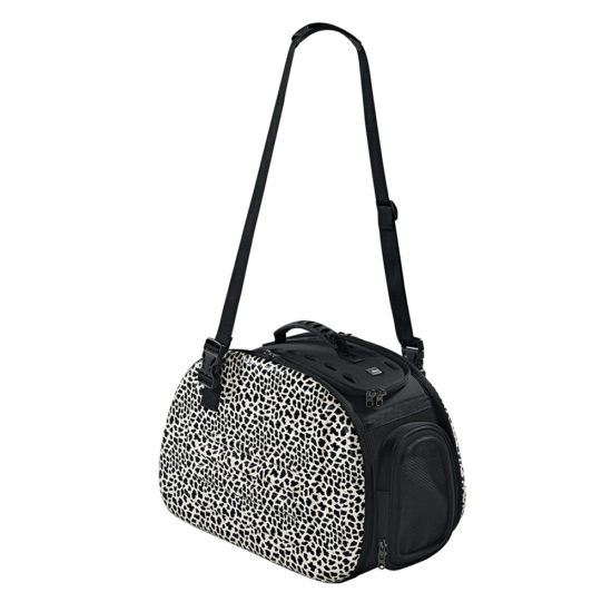 Designer dog fashion; fashionable travel bags for dogs; the Hunter Luxus bag in black & white animal print