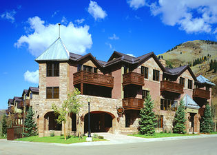 dog-friendly resorts for skiers in Telluride, CO. Hotel Telluride.